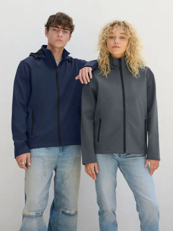 Куртка софтшелл с капюшоном мужская Race Men, черная, размер S