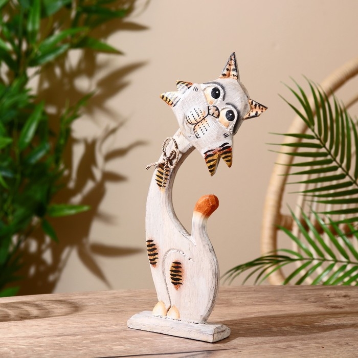Сувенир на подставке "Кошечка" дерево 14х4,5х30 см
