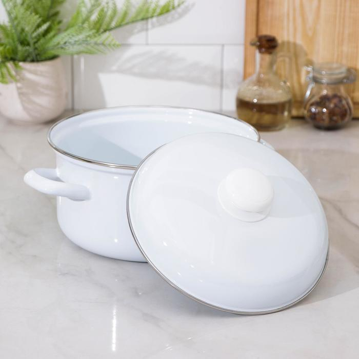 Кастрюля эмалированная без деколи, 3 л, индукция, цвет белый Кастрюля эмалированная без деколи, 3 л, индукция, цвет белый