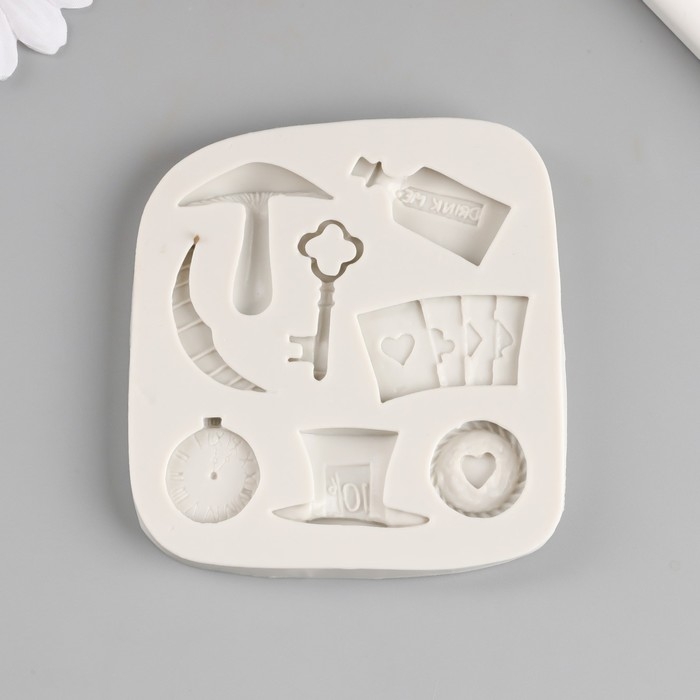 Молд силикон Молд силикон "Набор фокусника" 8 предметов 9х8,6х1 см