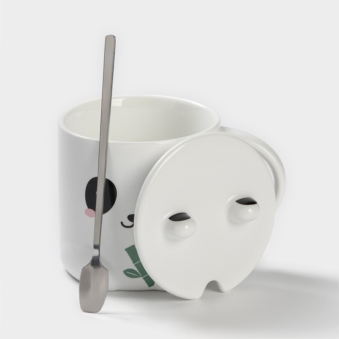Кружка керамическая с ложкой &laquo;Панда&raquo;, 350 мл, цвет белый