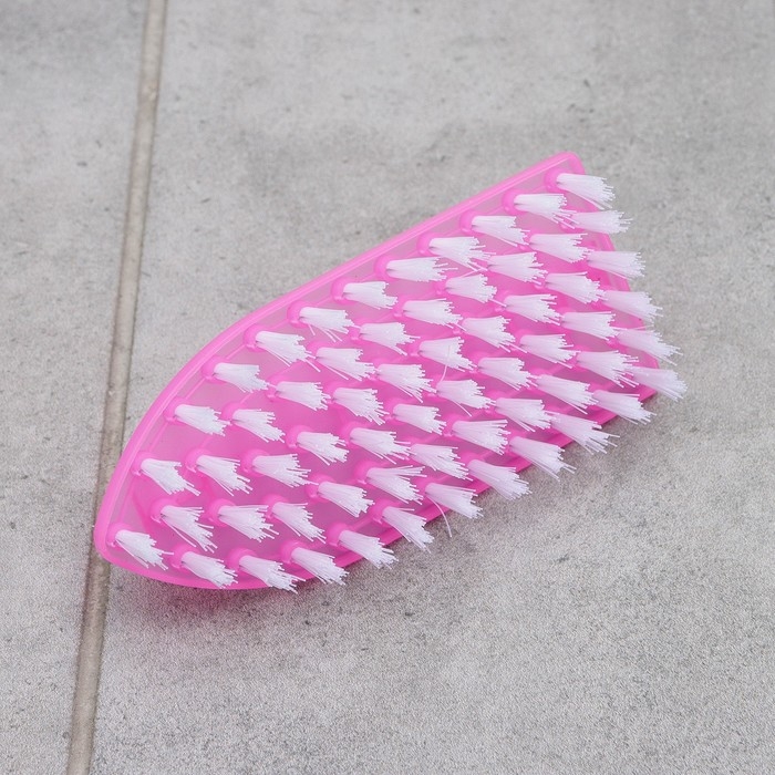 Щётка - утюжок Доляна, 12,5&times;5,5&times;5 см, цвет МИКС