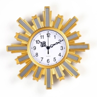 Часы настенные, интерьерные "Солнце", 25.5 х 25.5 см, циферблат d-11 см Часы настенные, интерьерные "Солнце", 25.5 х 25.5 см, циферблат d-11 см