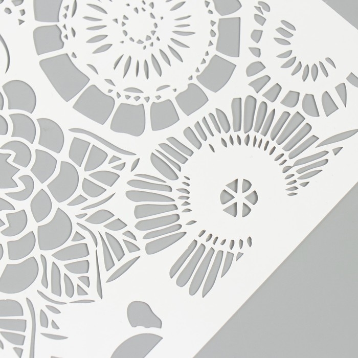 Трафарет "Цветочный орнамент 2" 15х15 см