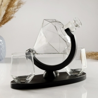 Мини-Бар Рубин, на подставке, штоф - 850 мл, бокалы - 300 мл, 28,5 х 11 х 21,5 см Мини-Бар Рубин, на подставке, штоф - 850 мл, бокалы - 300 мл, 28,5 х 11 х 21,5 см