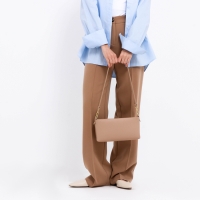 Сумка женская кросс-боди на молнии, цвет бежевый