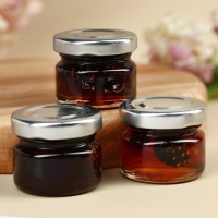 Набор варенья с сосновыми шишками «Моей бабушке», вкус: имбирь, брусника, клюква, 90 г (30 г х 3 шт.) Набор варенья с сосновыми шишками «Моей бабушке», вкус: имбирь, брусника, клюква, 90 г (30 г х 3 шт.)