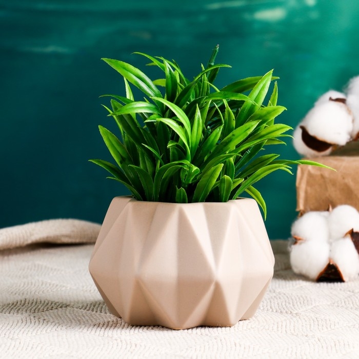 Кашпо Кашпо "Треугольники" бежевое, 10х10х7см