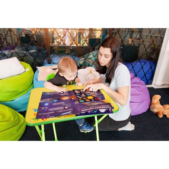 Активити книга &laquo;Удивительный космос&raquo;, 12 стр., с наклейками и игрушкой