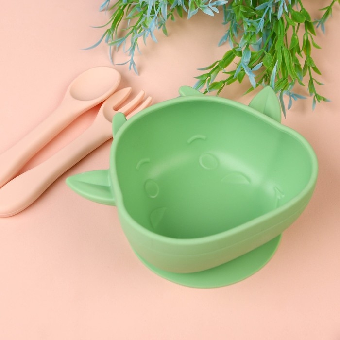 Тарелка детская на присоске, силиконовая, цвет бирюзовый, р-р: 12х15х5,5 см