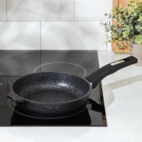 Сковорода «Гранит Star», d=20 см, пластиковая ручка, антипригарное покрытие, тёмно-синий Сковорода «Гранит Star», d=20 см, пластиковая ручка, антипригарное покрытие, тёмно-синий