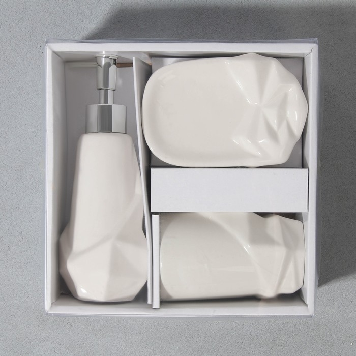 Набор: дозатор, стакан, мыльница &laquo;Белый&raquo;