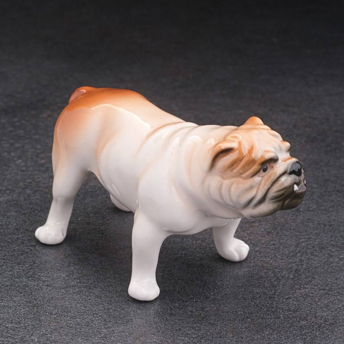 Сувенир "Английский бульдог" 5х5х10 см, ручная работа, фарфор