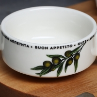 Супница с ручками керамическая «Приятного аппетита», 10.5 х 5 см, 220 мл, цвет белый Супница с ручками керамическая «Приятного аппетита», 10.5 х 5 см, 220 мл, цвет белый