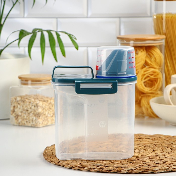 Контейнер пластиковый для хранения сыпучих продуктов с дозатором, 1 кг, 17&times;10,5&times;22 см, цвет прозрачный
