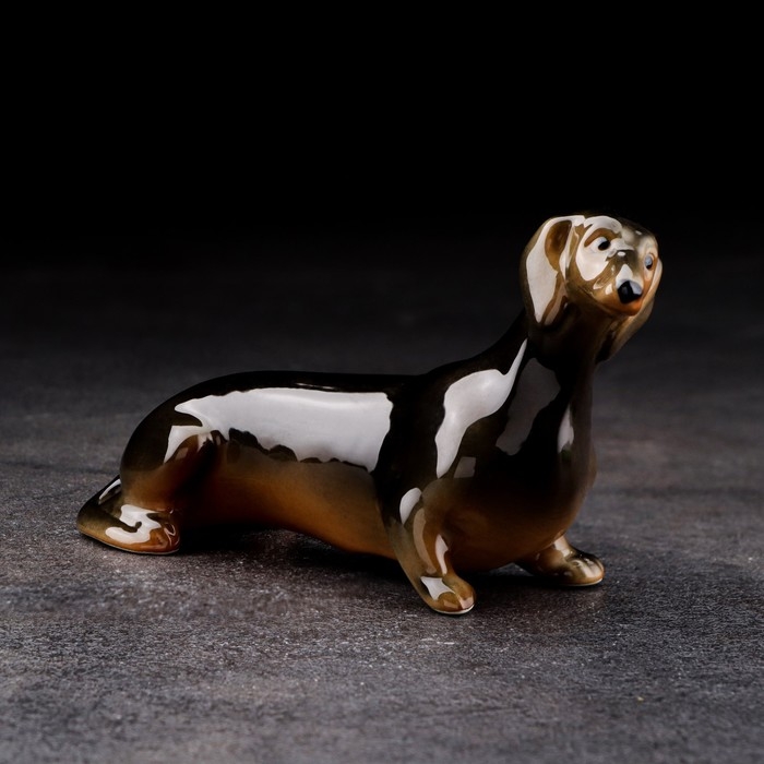 Сувенир "Такса малая", ручная работа, фарфор