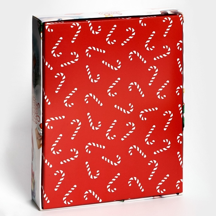 Новый год. Коробка под 12 конфет Новый год. Коробка под 12 конфет "Дед Мороз", 19 х 15 х 3,6 см, кондитерская упаковка