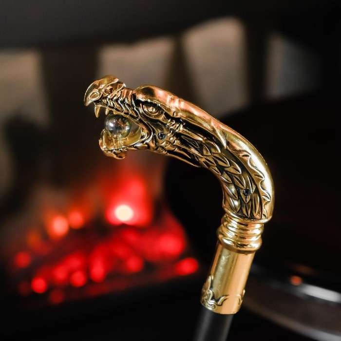 Сувенирное изделие Трость с кинжалом, клинок 30см, рукоять Дракон Сувенирное изделие Трость с кинжалом, клинок 30см, рукоять Дракон