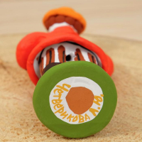 Дымковская игрушка &laquo;Мужик с подарком&raquo;, микс