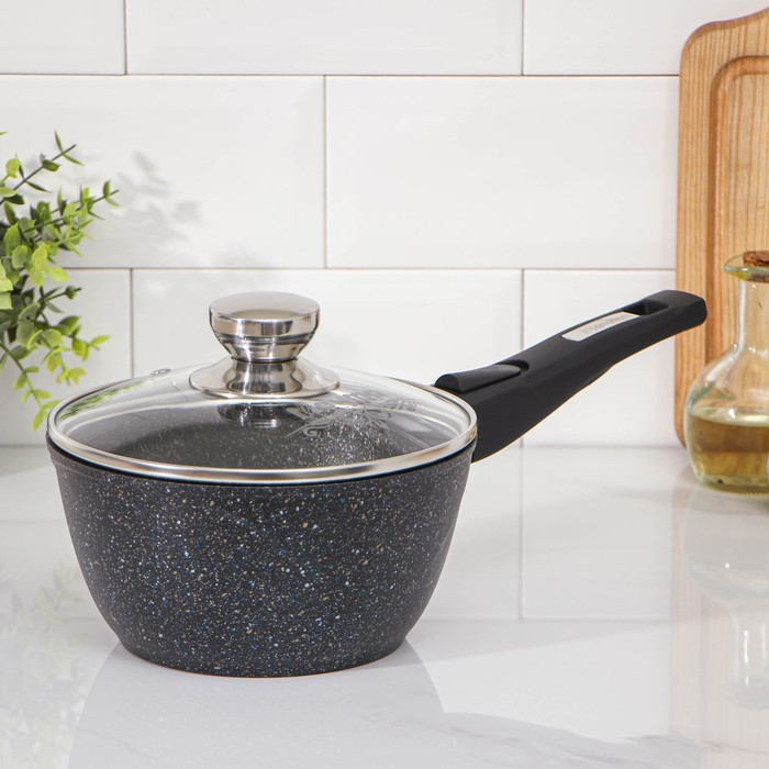 Ковш &laquo;Гранит Stаr&raquo;, 1,7 л, съёмная ручка, стеклянная крышка, антипригарное покрытие, цвет тёмно-синий