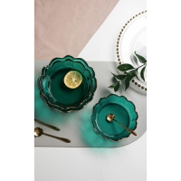 Салатник стеклянный фигурный «Цветочный», 400 мл, 17×5,5 см Салатник стеклянный фигурный «Цветочный», 400 мл, 17×5,5 см