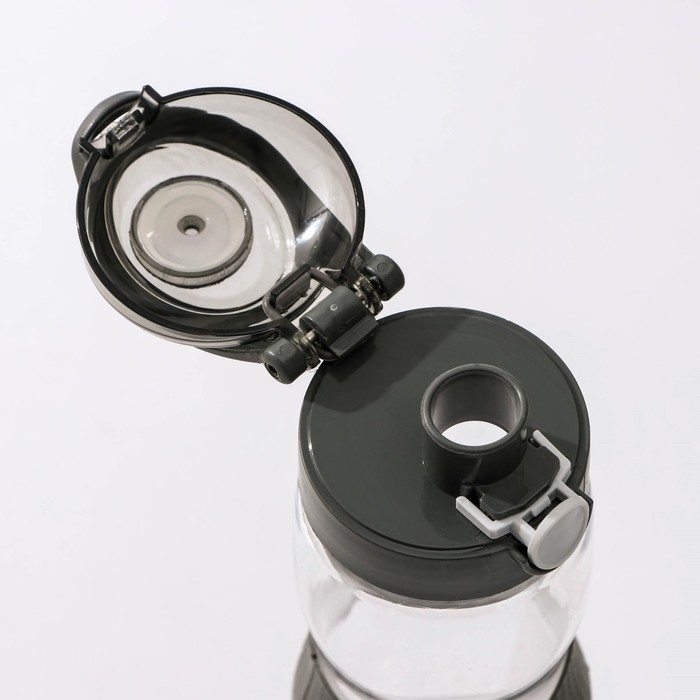 Бутылка «Спорт», 700 мл, 8,3×7,6×24,3 см, цвет МИКС Бутылка «Спорт», 700 мл, 8,3×7,6×24,3 см, цвет МИКС