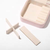 Органайзер для хранения украшений «Шкатулка портативная», 10,5×10,5×5 см, цвет розовый Органайзер для хранения украшений «Шкатулка портативная», 10,5×10,5×5 см, цвет розовый