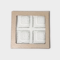 Менажница 4 секции Magistro &laquo;Сияние&raquo;, 25&times;25&times;2 см, цвет золотой