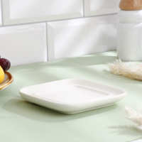 Маслёнка &laquo;Майская&raquo;, на 1/2 пачки, 11,9&times;11,9&times;8,1 см, 1 сорт, авт. Алдошина Л.В.