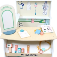 Детский игровой набор &laquo;Доктора&raquo; 65 &times; 23 &times; 101,5 см