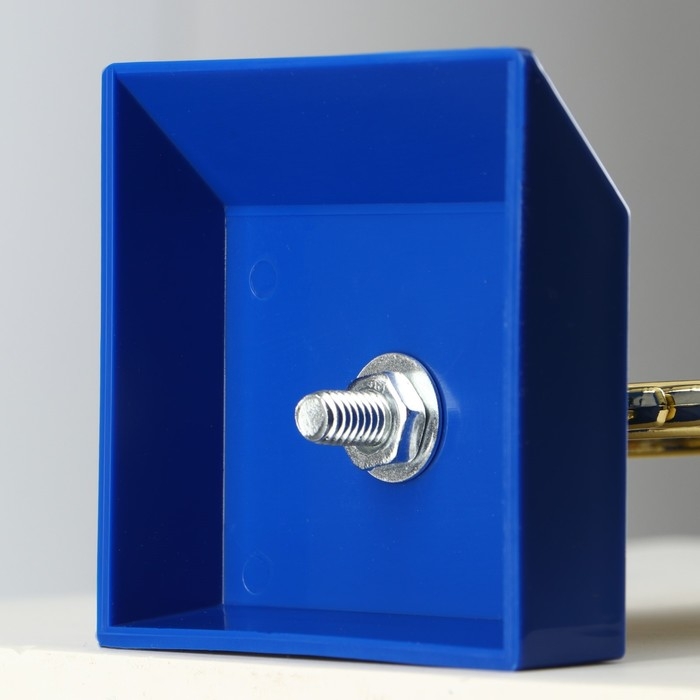 Кубок 057, наградная фигура, золото, подставка пластик, 14 х 6,5 х 6,3 см. Кубок 057, наградная фигура, золото, подставка пластик, 14 х 6,5 х 6,3 см.