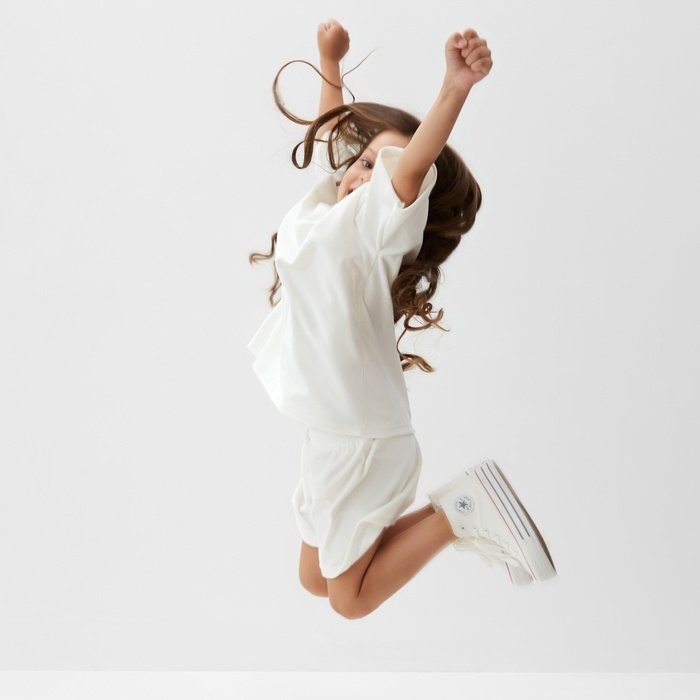 Костюм детский (футболка, шорты) KAFTAN Plushy р.30 (98-104), белый