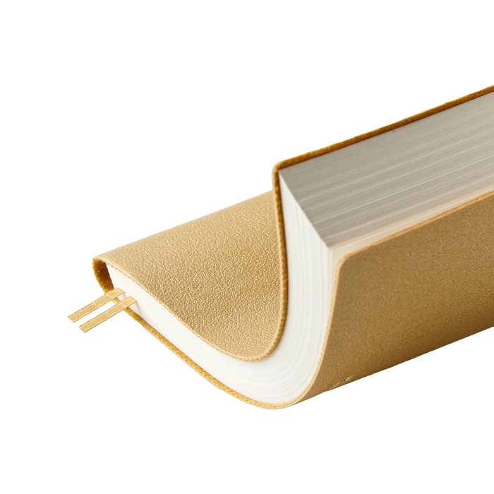 Ежедневник недатированный А5, 128 листов GRAND, интегральная обложка из искусственной кожи, ляссе, кремовый блок 70 г/м2, золотой