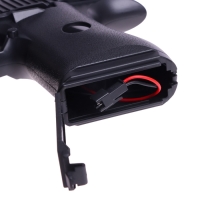 Пистолет Black,стреляет гелевыми пульками, подвижный затвор, аккумулятор 3.7V Пистолет Black,стреляет гелевыми пульками, подвижный затвор, аккумулятор 3.7V