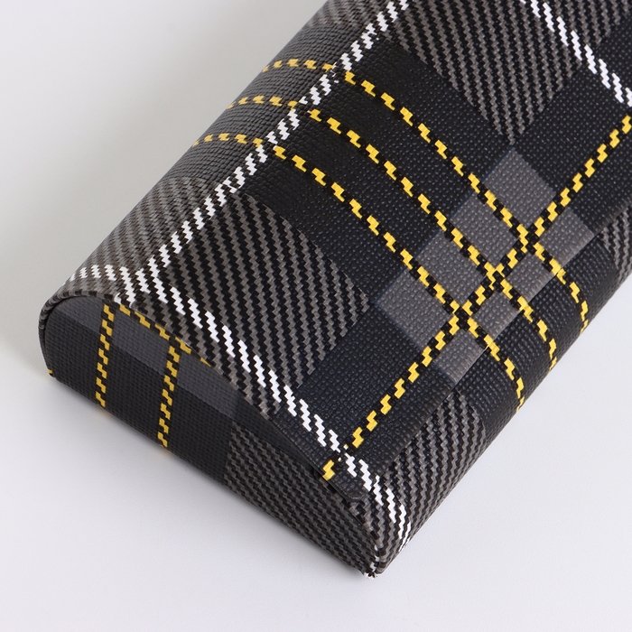 Футляр для очков на магните, длина 16 см, цвет чёрный