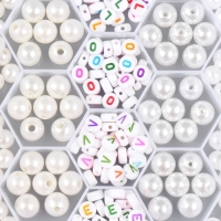 Бусины в шкатулке "Жемчуг и буковки" 24 деления 20х13х1,8 см