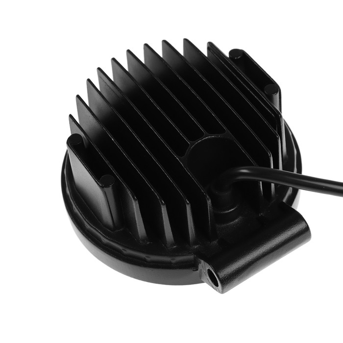 Светодиодная фара Вымпел WL-142CS, дальний свет, корпус металл, 14 диодов Светодиодная фара Вымпел WL-142CS, дальний свет, корпус металл, 14 диодов