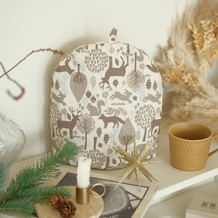 Новый год.Грелка на чайник Доляна Forest dwellers 28х28 см, 100% хл, рогожка 164 г/м2