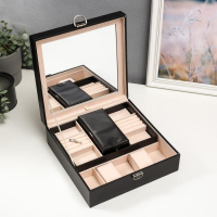 Шкатулка кожзам под часы 2 отделения и бижутерию "Ромбы черные" матовая 8,5х25х25 см Шкатулка кожзам под часы 2 отделения и бижутерию "Ромбы черные" матовая 8,5х25х25 см