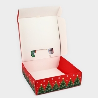 Подарочная коробка новогодняя складная &laquo;Городская жизнь&raquo;, 26 &times; 26 &times; 8 см