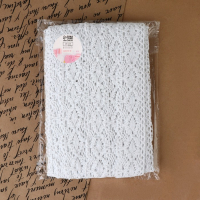 Кружево вязаное, 40 мм &times; 15 &plusmn; 1 м, цвет белый