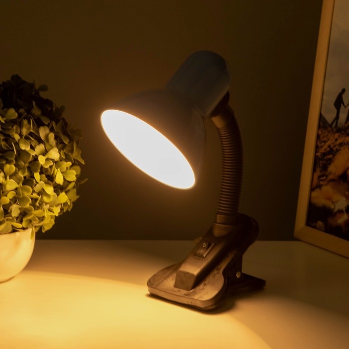 Лампа настольная Е27, с выкл. на зажиме (220В) голубая (108В) RISALUX Лампа настольная Е27, с выкл. на зажиме (220В) голубая (108В) RISALUX