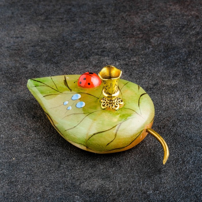 Сувенир &laquo;Подсвечник церковный с божьей коровкой&raquo;, 5&times;9 см, селенит