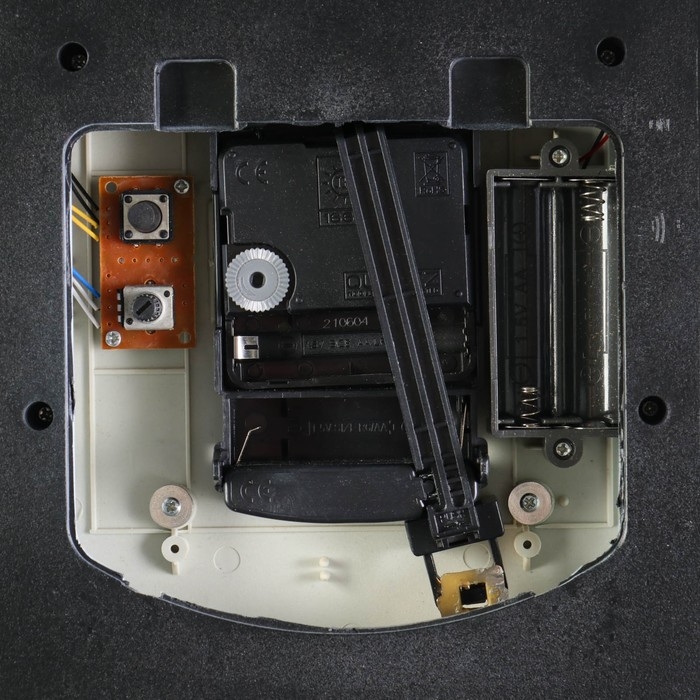 Часы настенные, серия: Маятник, Часы настенные, серия: Маятник, "Тинат", плавный ход, d-16 см