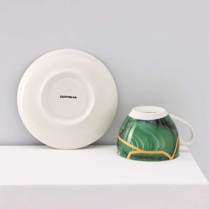 Сервиз фарфоровый чайный Доляна &laquo;Малахитовая шкатулка&raquo;, 12 предметов: 6 чашек 250 мл, 6 блюдец d=15 см, цвет зелёный