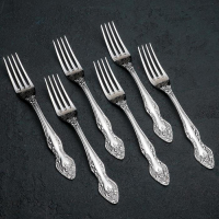 Набор столовых приборов &laquo;Тройка&raquo;, 18 предметов, художественная роспись, картонная коробка