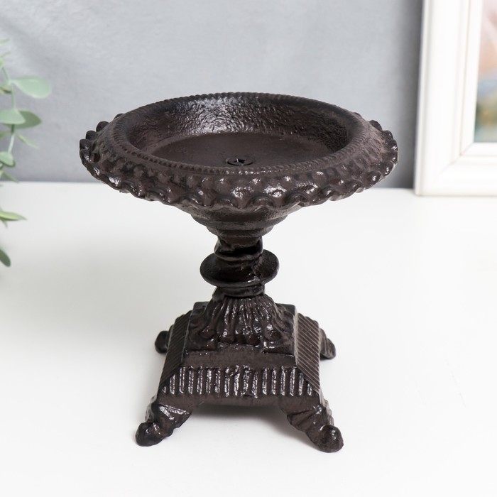 Подсвечник чугун на 1 свечу Подсвечник чугун на 1 свечу "Графство" 13х13х13 см
