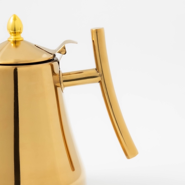 Чайник из нержавеющей стали с ситом «Кеннет», 1,43 л, цвет золотой Чайник из нержавеющей стали с ситом «Кеннет», 1,43 л, цвет золотой