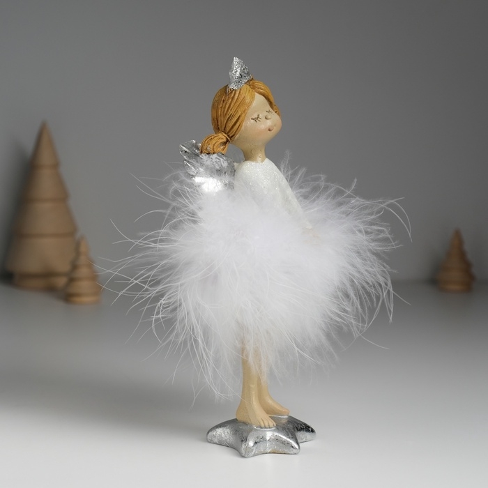 Сувенир полистоун "Ангелочек в белом платье на звёздочке" стоит 6х4х16,5 см