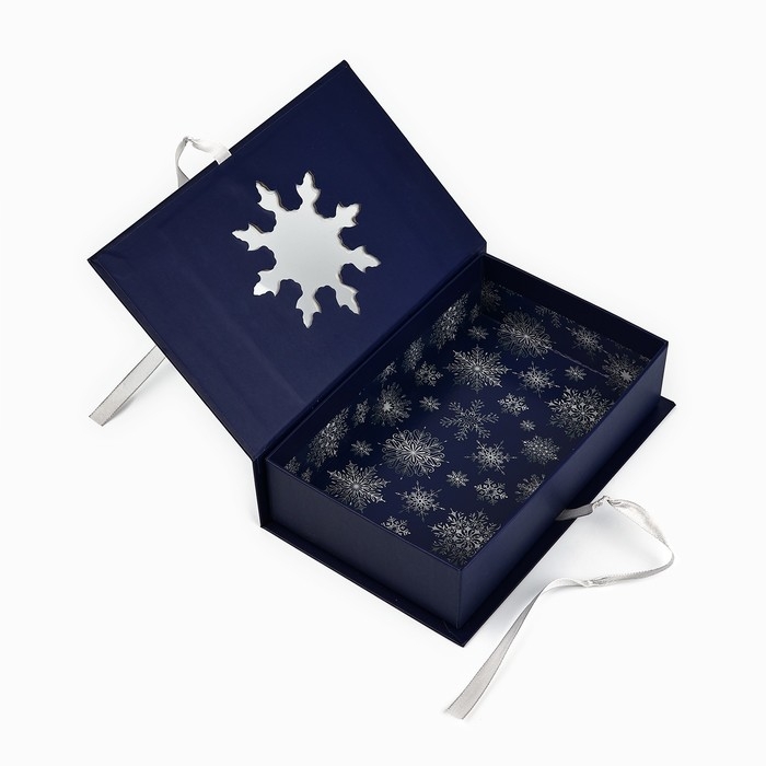 Коробка‒книга «Снежинка», 20 х 12.5 х 5 см, Новый год Коробка‒книга «Снежинка», 20 х 12.5 х 5 см, Новый год